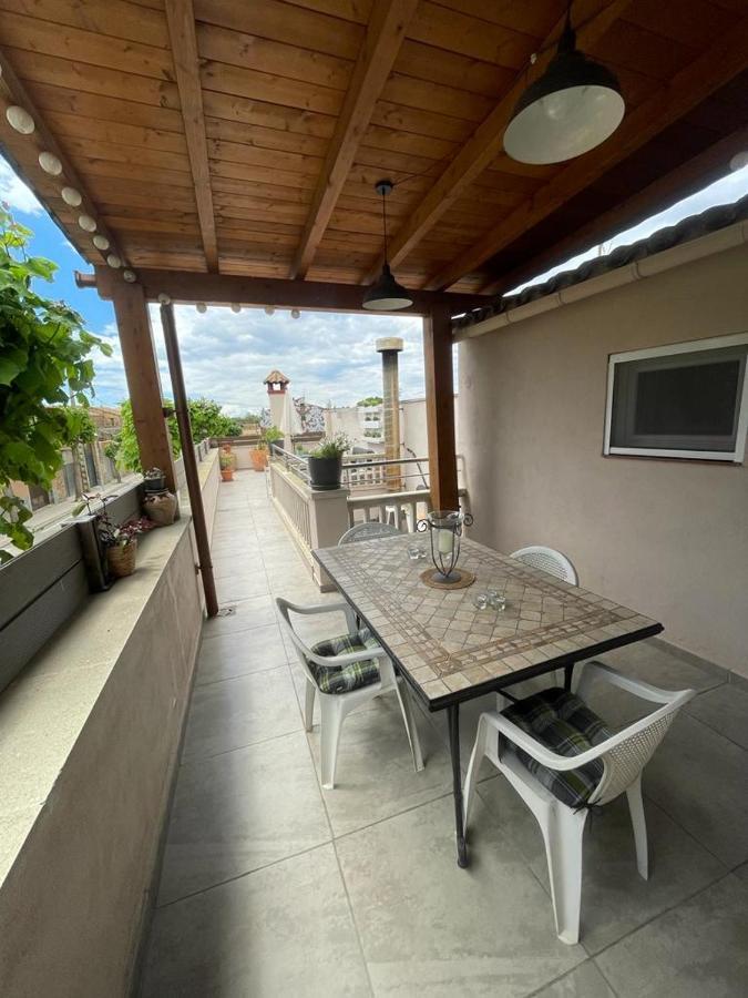 Cal Robert Apartment Penellas Ngoại thất bức ảnh